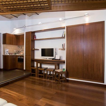 Trevi Fountain - Lovely Loft Apartment Róma Kültér fotó