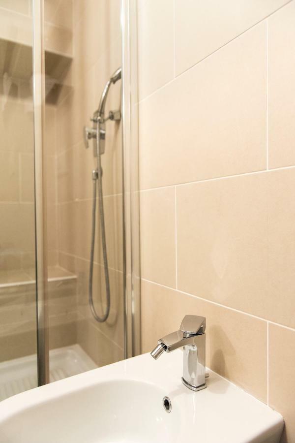 Trevi Fountain - Lovely Loft Apartment Róma Kültér fotó