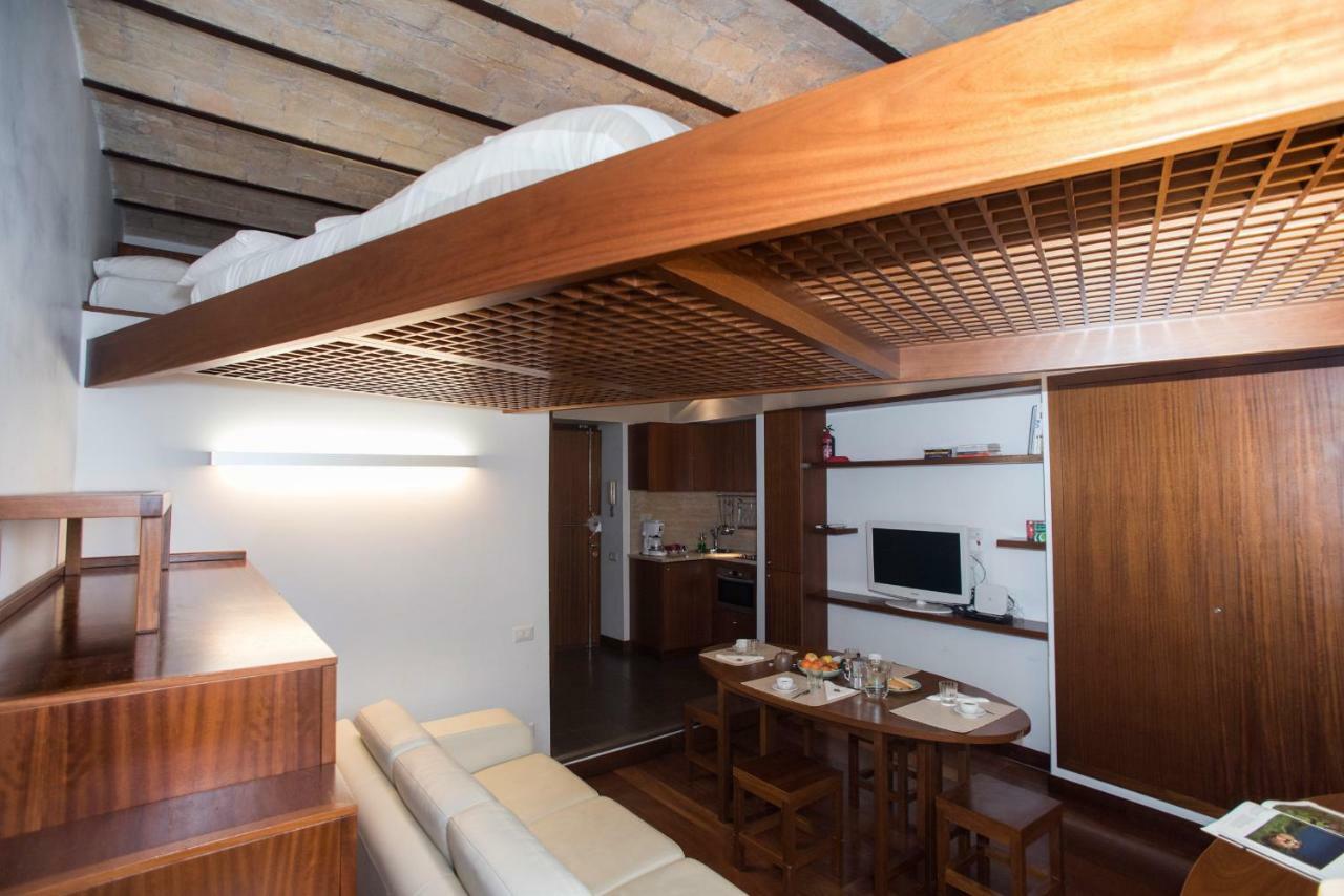 Trevi Fountain - Lovely Loft Apartment Róma Kültér fotó
